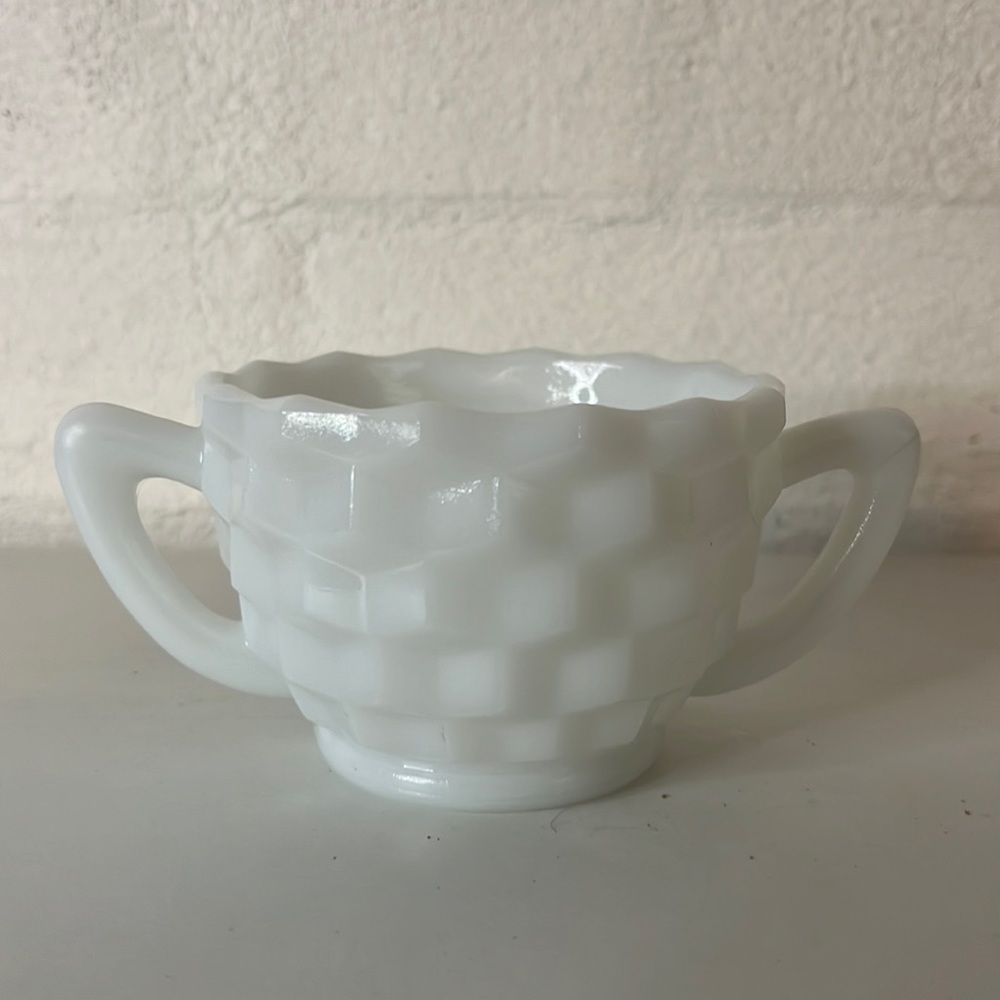 O628 Jeannette Milk Glass Cubist Pattern Open Sugar Bowl 1940s